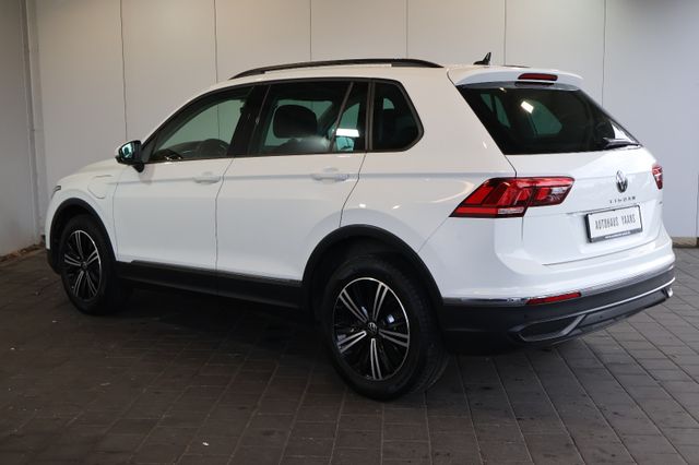 Volkswagen Tiguan Life 1.4 eHybrid AID+CARPLAY+ACC+LED+18"