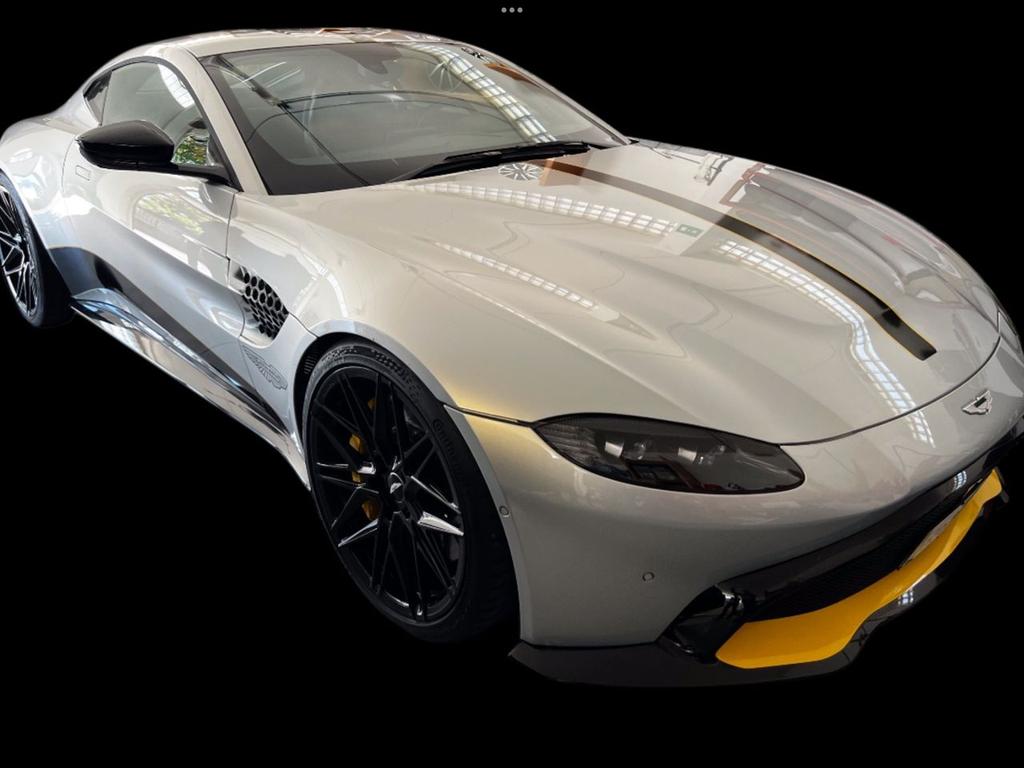 Aston Martin V8 Vantage