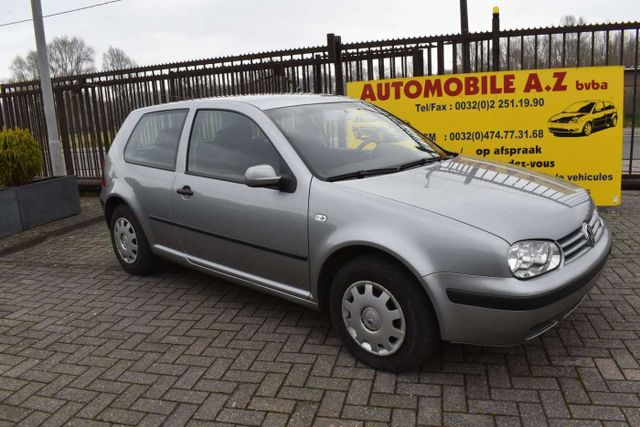 Volkswagen Golf 1.6i Comfortline