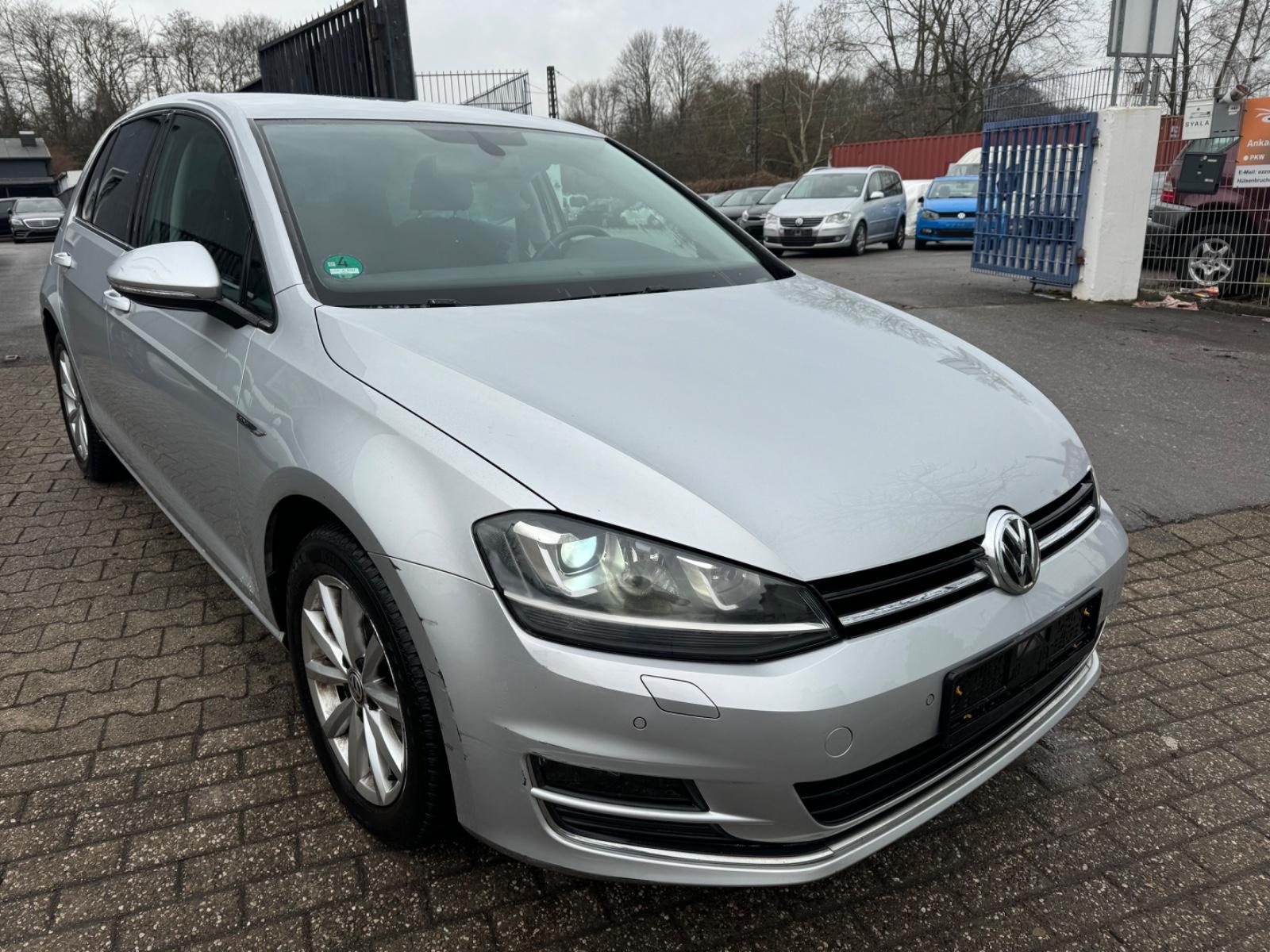 Volkswagen Golf 1.2 TSI BMT LOUNGE XENON