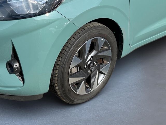 Fahrzeugabbildung Hyundai i10 Trend Navi Apple CarPlay Android Auto Klimaa