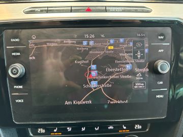 Volkswagen Passat Variant *Keyless*LED*NAVI*ACC*3-Zonen*