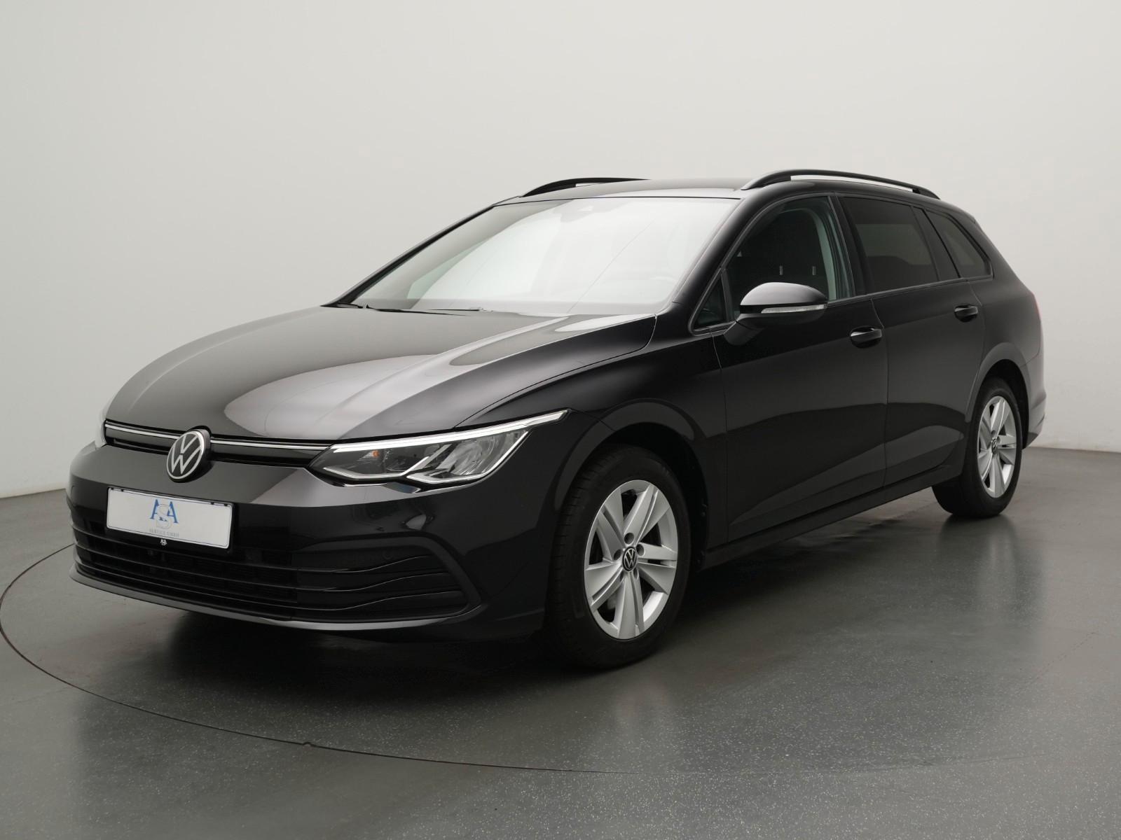 Volkswagen Golf Variant Life DSG AHK+STNDHZG+APPS+RFKAMERA