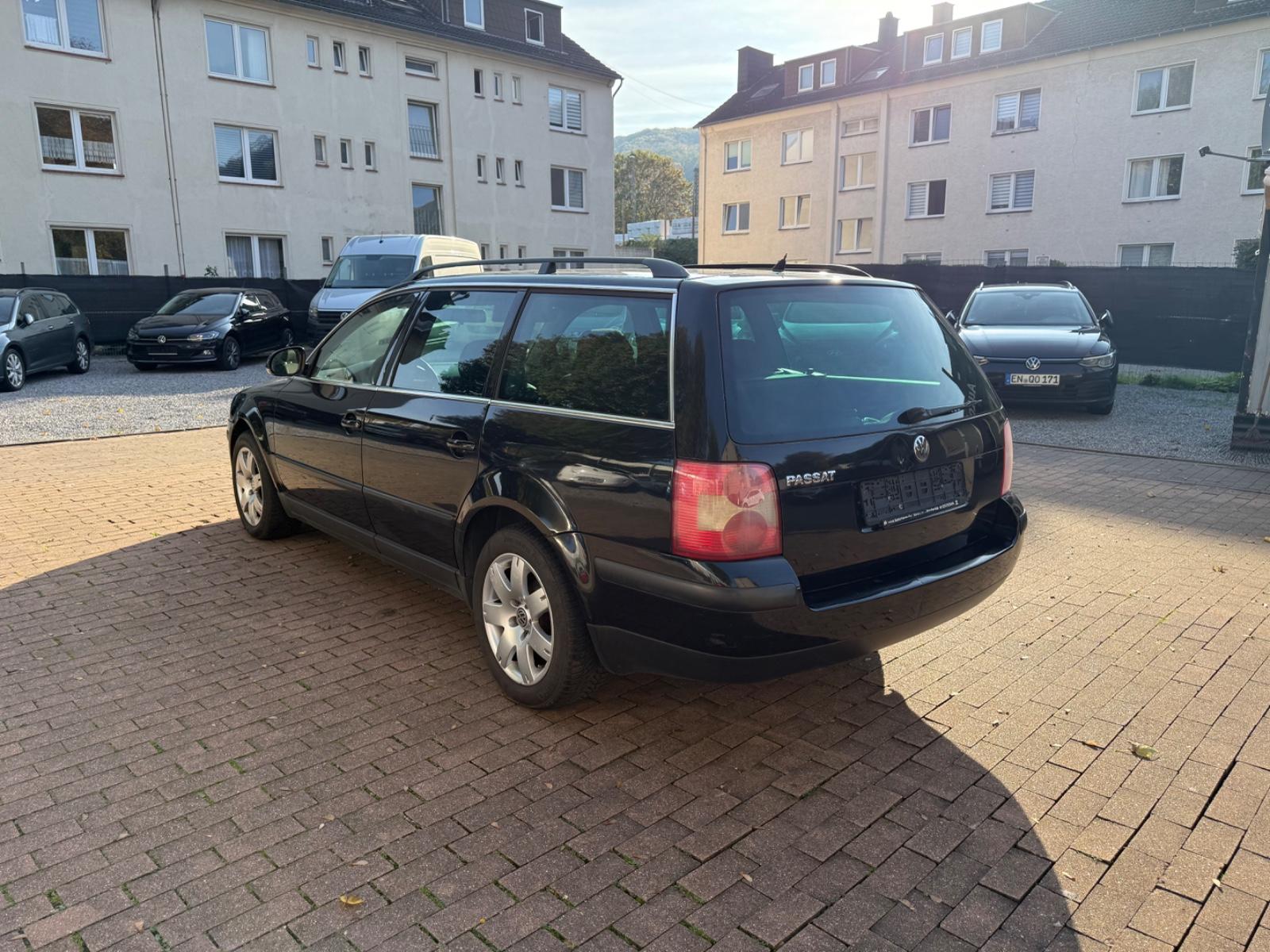 Volkswagen Passat 2005 — photo 7