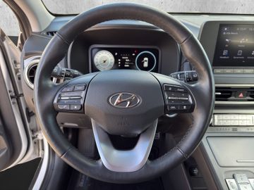 Hyundai Kona Elektro Kam.+LED+SHZ+ACC+LM+PDC+SpurH+AUT