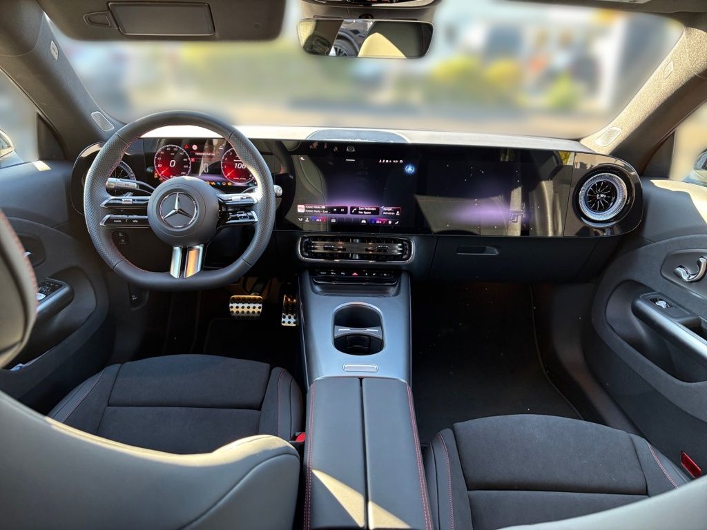 Fahrzeugabbildung Mercedes-Benz CLA 200 4MATIC +AMG+NIGHT+AHK+MULTIEBEAM+360GRAD