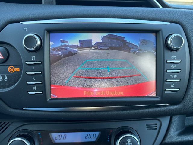 Yaris Hybrid 1.5 Team D *Standheizung*