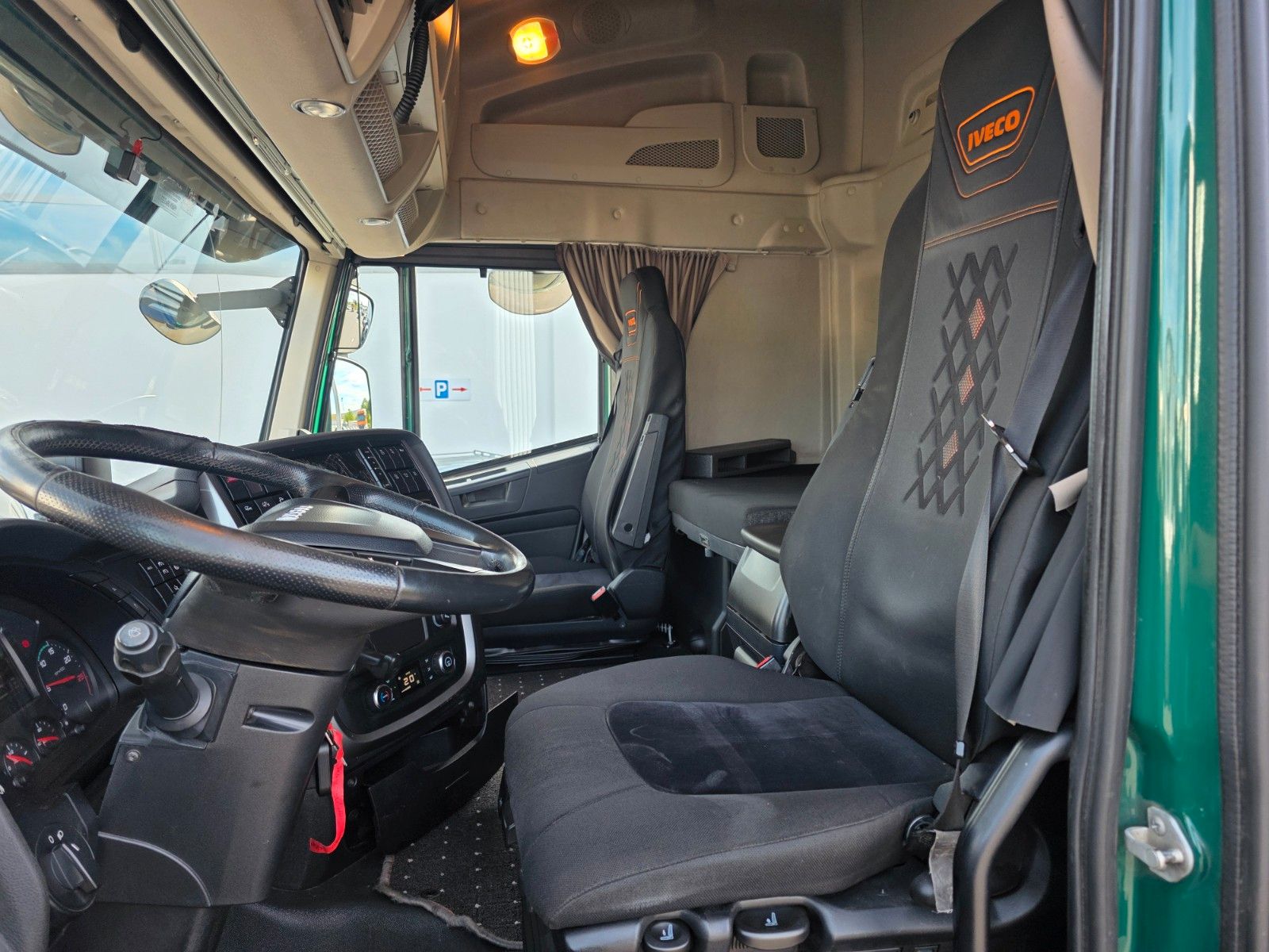 Fahrzeugabbildung Iveco X-Way 510 6x4 Cranab TZ12 2 Intarder