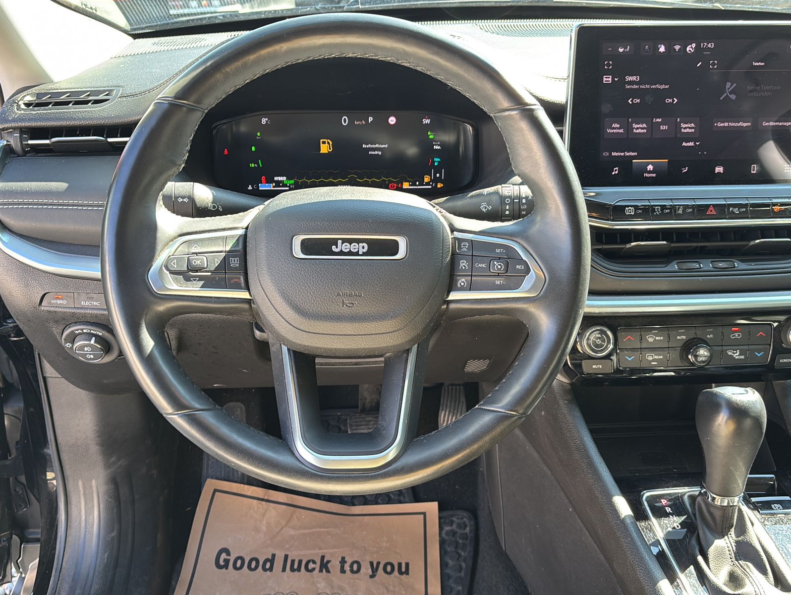 Fahrzeugabbildung Jeep Compass 1.3 T4 Plug-In Hybrid Limited 4xe 140kW