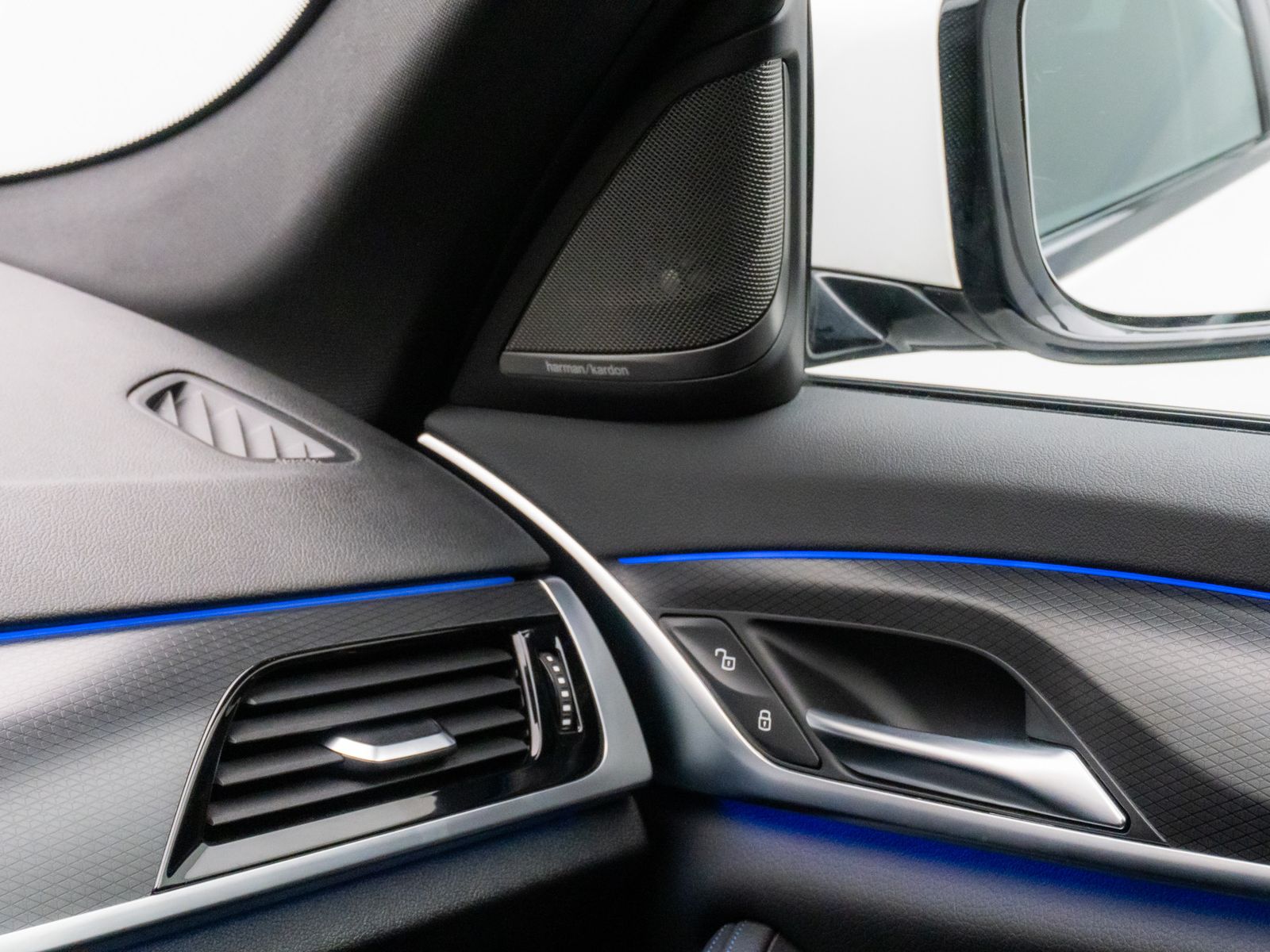 Fahrzeugabbildung BMW 540d xD M Sport Panorama Kamer Laser HUD DAB H/K