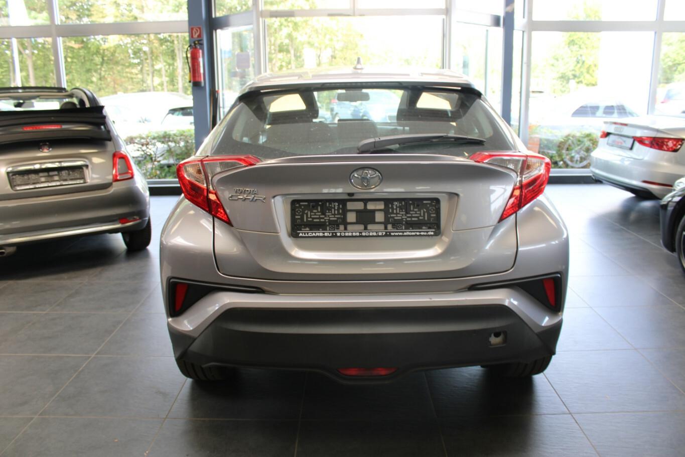 Toyota C-HR 1.2 Turbo Flow