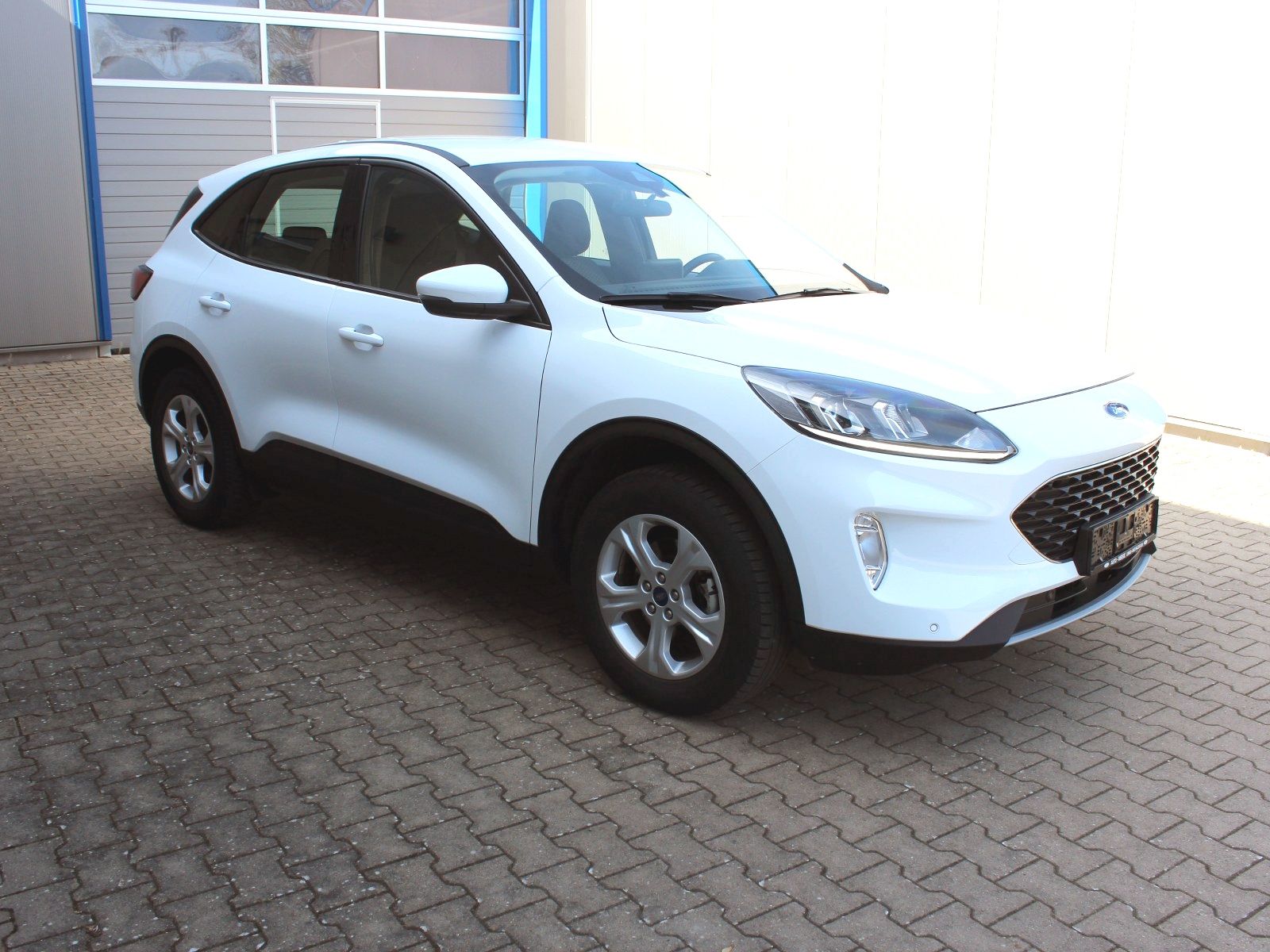 Fahrzeugabbildung Ford Kuga Plug-In Hybrid Cool & Connect 2,5 Duratec