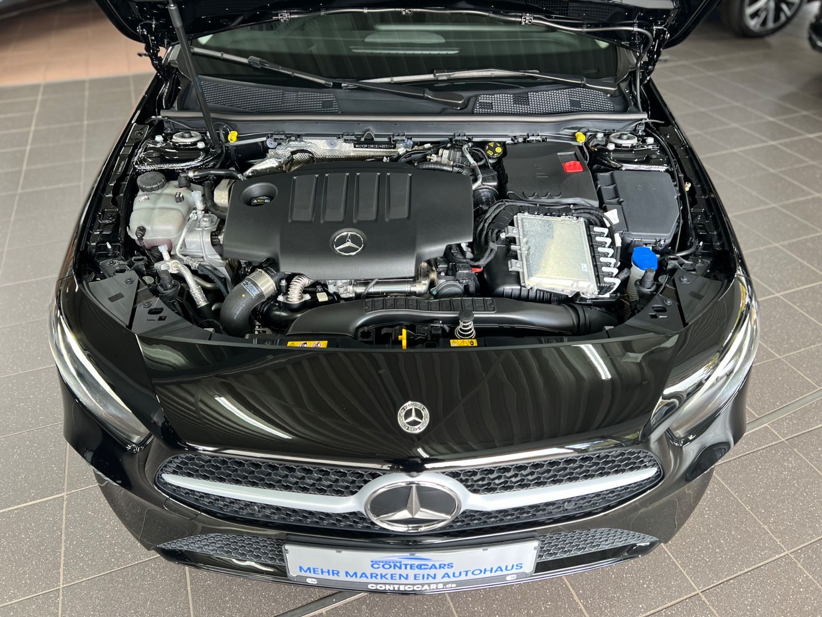 Mercedes-Benz A 180d Lim. Advanced Direktlenkung LED KAMERA foto 5