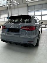 Audi RS3 Neuwage 2.5 TFSI S tronic quattro Sportback  - Audi RS3 Gebrauchtwagen in München