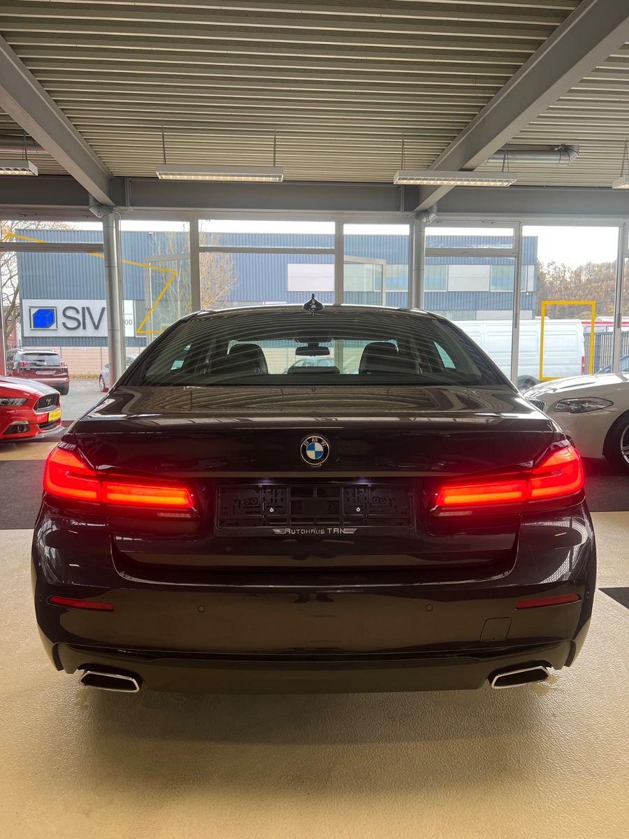 Fahrzeugabbildung BMW 520 d Lim. Mild Hybrid *SITZHEIZUNG & BELÜFTUNG*