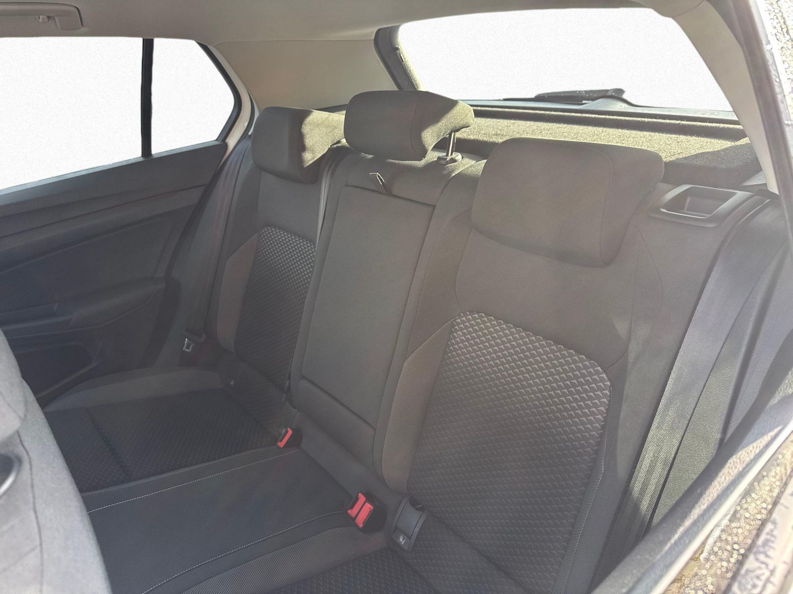 Volkswagen Golf - Bild 12