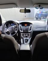 Ford Focus Champions E., HU, Insp. und Zahnriemen neu - Ford Focus Gebrauchtwagen in Dortmund