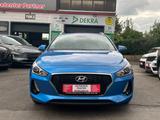 Hyundai i30 cw Family + - Hyundai Unfallwagen