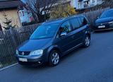 Volkswagen Touran 2.0 FSI AHK Bj. 2005 150 PS - Volkswagen Touran: Fsi