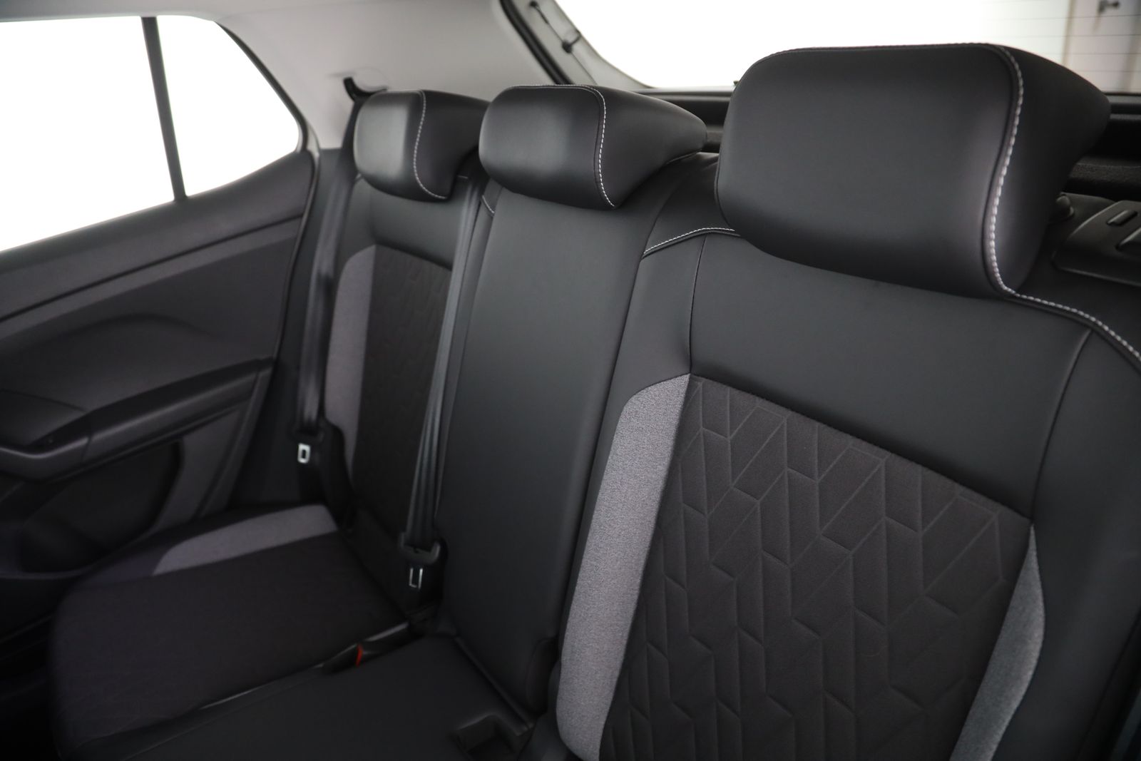 Volkswagen T-Cross - Bild 13