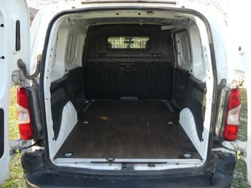 Bild 3 Opel COMBO CARGO 1,5D L1 KLIMA, SHZ, PDC, TEMPOMAT, H