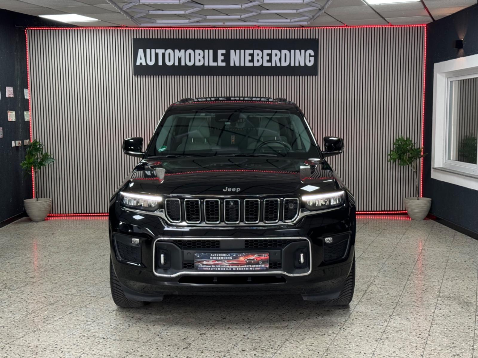 Jeep Grand Cherokee Overland 3.6 V6 / 6 Sitzer / Pano