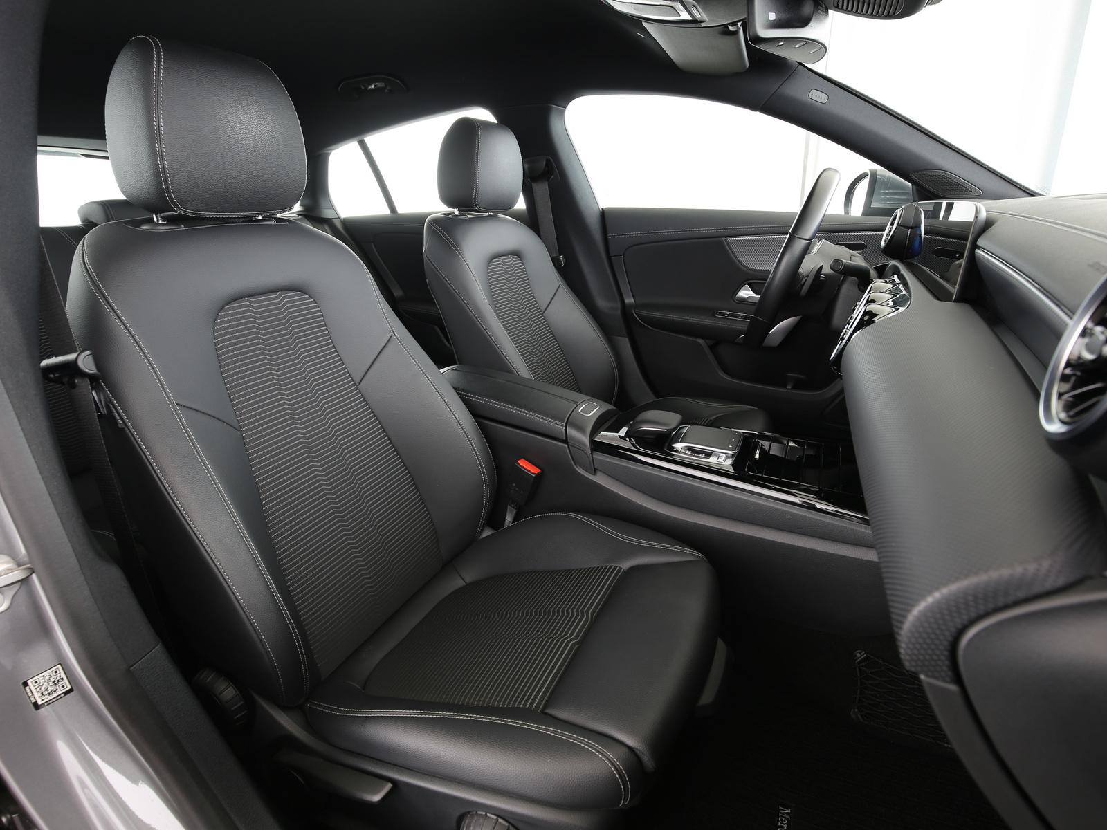 Mercedes-Benz CLA 180 LED Navi AHK ACC Alufelg, миниатюра 20