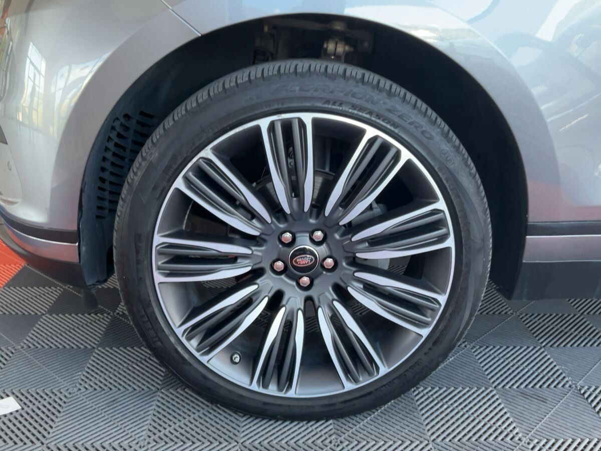 Land Rover Range Velar 2.0D I4 240 CV SE DYNAMIC imagem 3