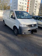 Volkswagen T5 Transporter LKW Zulassung mit dem 1.9 TDI Mot - Volkswagen T5 aus 2007: 1.9