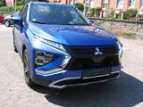 Mitsubishi Eclipse Cross Plus Hybrid 4WD - blaue Mitsubishi Eclipse