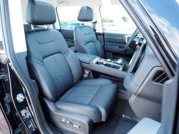 Bild 13 BAIC BJ40 4x4 Pano LED e. Trittbretter