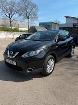 Nissan Qashqai Acenta*2.HAND*NAVI*R-KAMERA**AHK*SHZ* - Nissan Qashqai: Schwarz