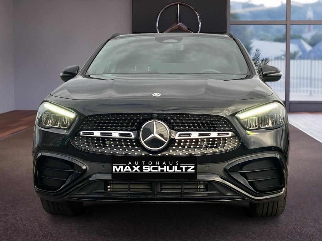 Fahrzeugabbildung Mercedes-Benz GLA 200 d AMG*Night*Navi*AHK*Leder*PDC*SpurH*LED