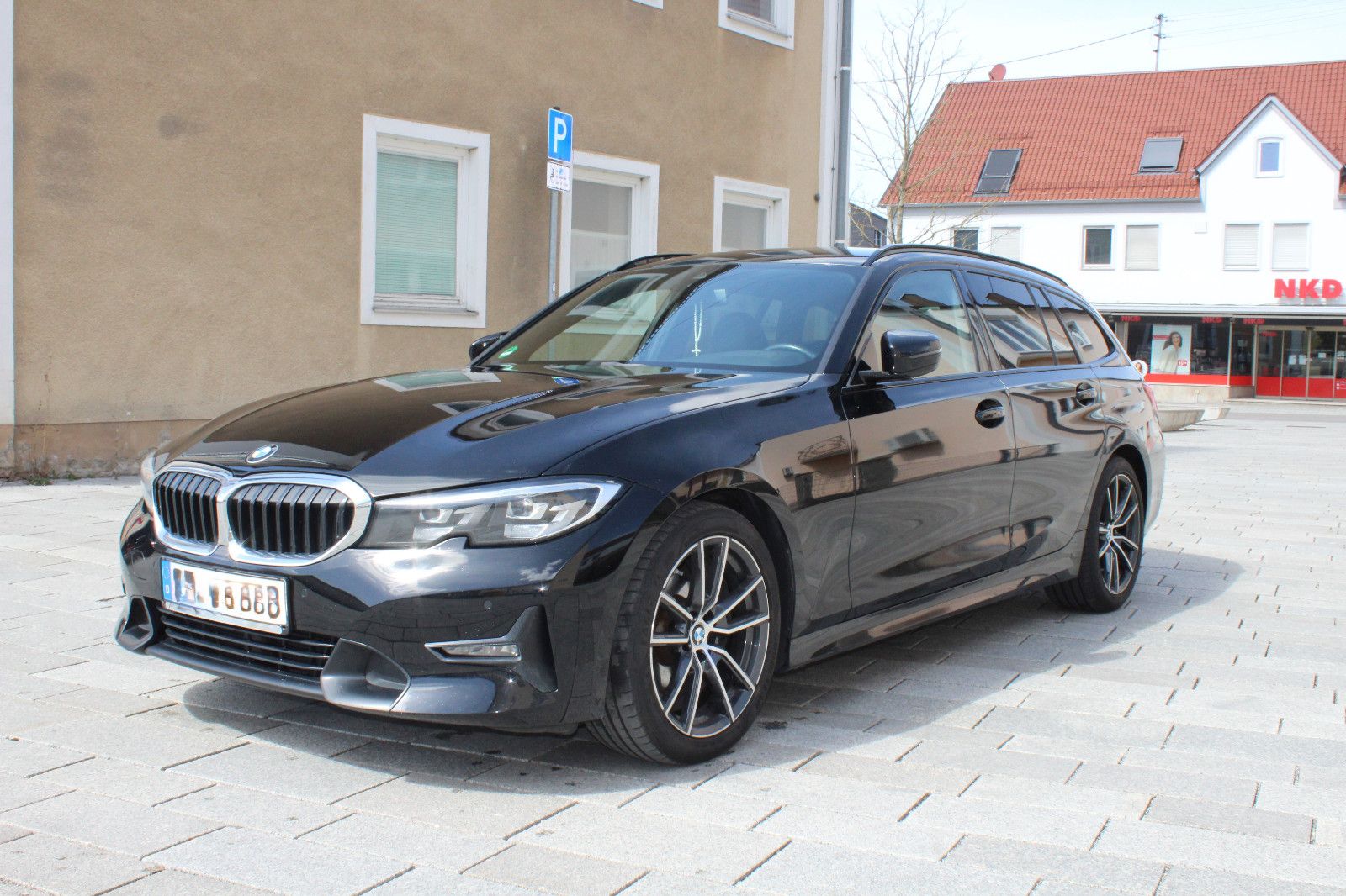 BMW 320d Touring Automatik Shadow-Line Mild-Hybrid 