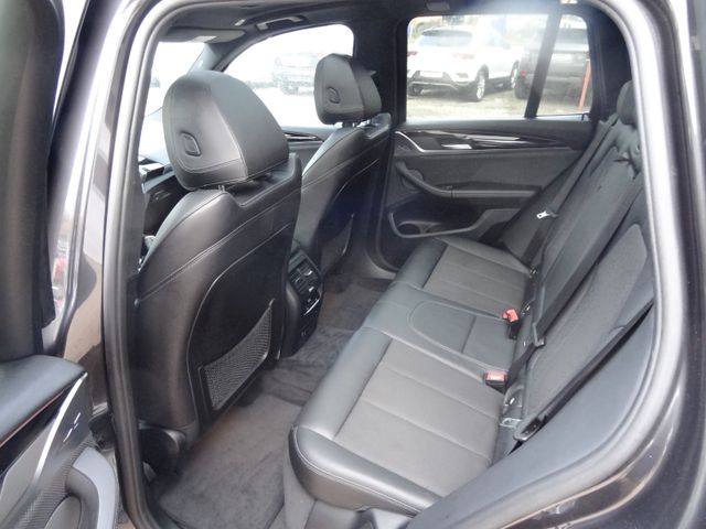 Fahrzeugabbildung BMW X3 xDrive 30d xLine/2.Hd/AHK/Pano/Kam/HUD