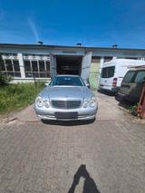 Mercedes-Benz w211 320er Benziner  Avantgarde - Mercedes-Benz 320: 320e