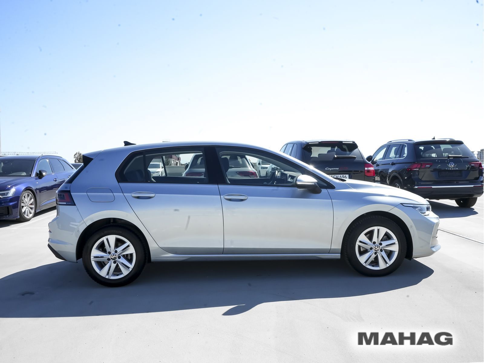 Volkswagen Golf VIII Life 2.0 TDI ACC IQ.Light Navi RearVie foto 5