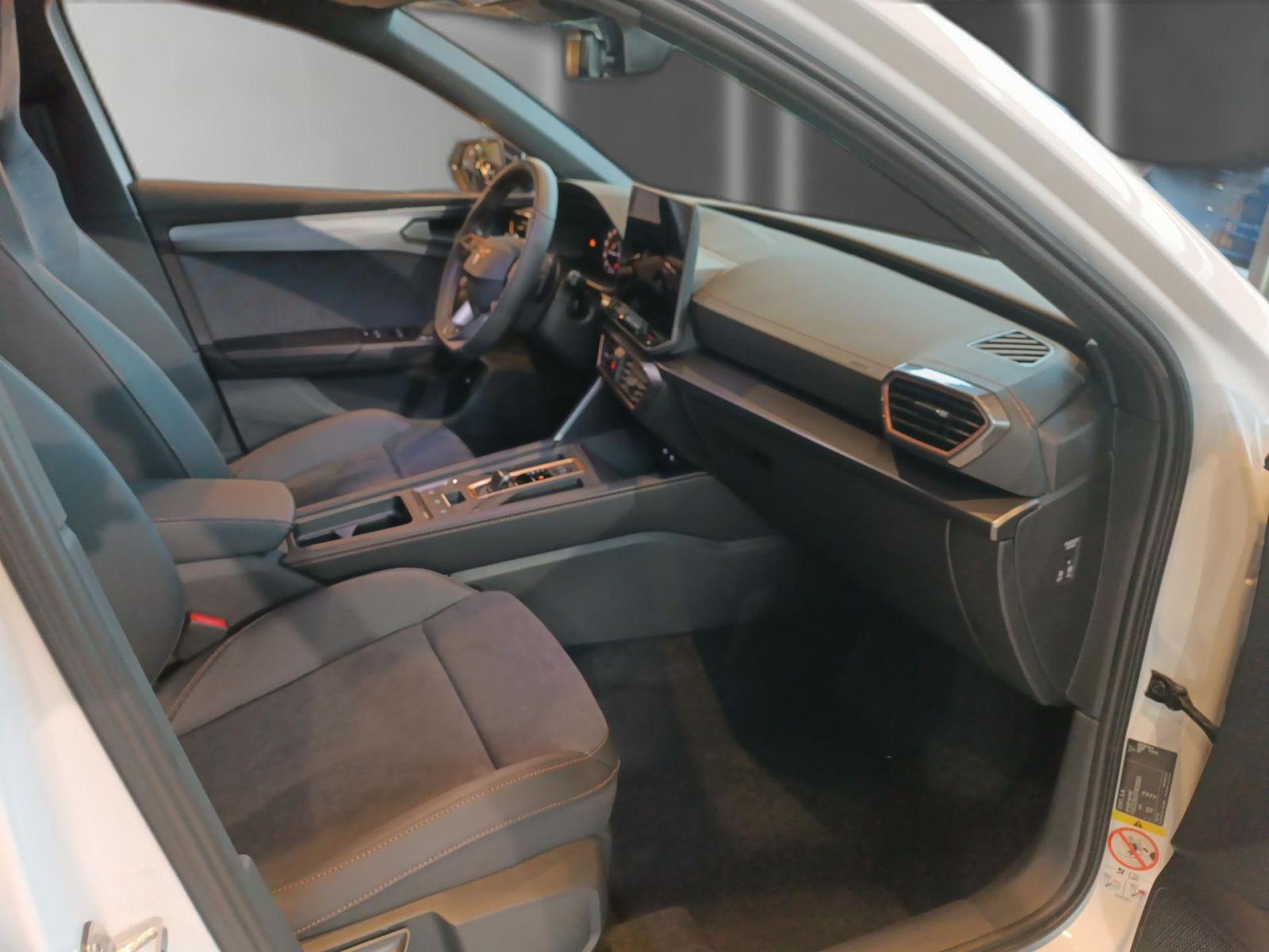 Cupra Leon 1.5 e-Hybrid VZ DSG *MATRIX*ACC*NAV*SHZ*