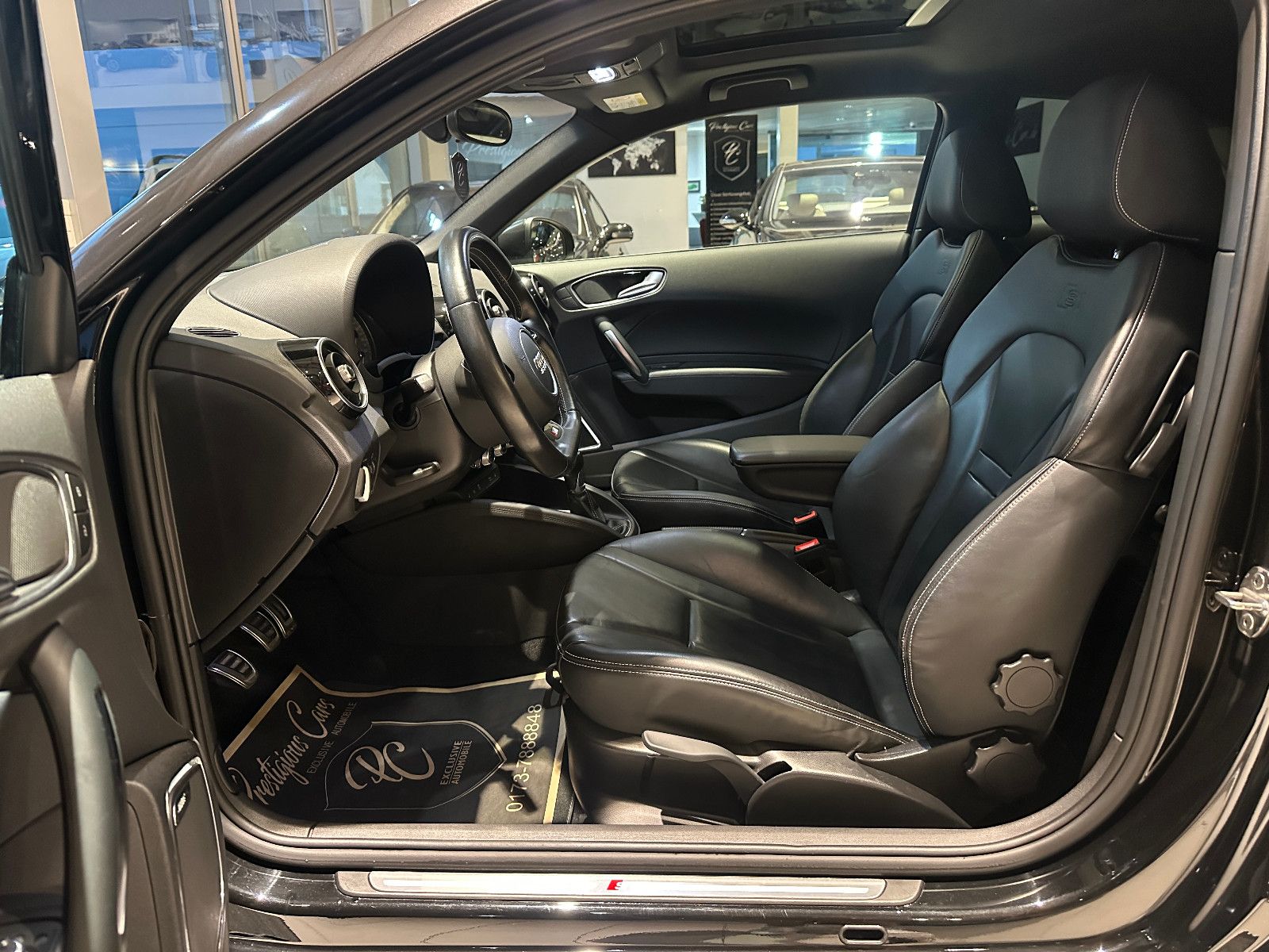 Audi S1 2.0 TFSI Quattro 350 PS Leder Navi Pano BOSE foto 13