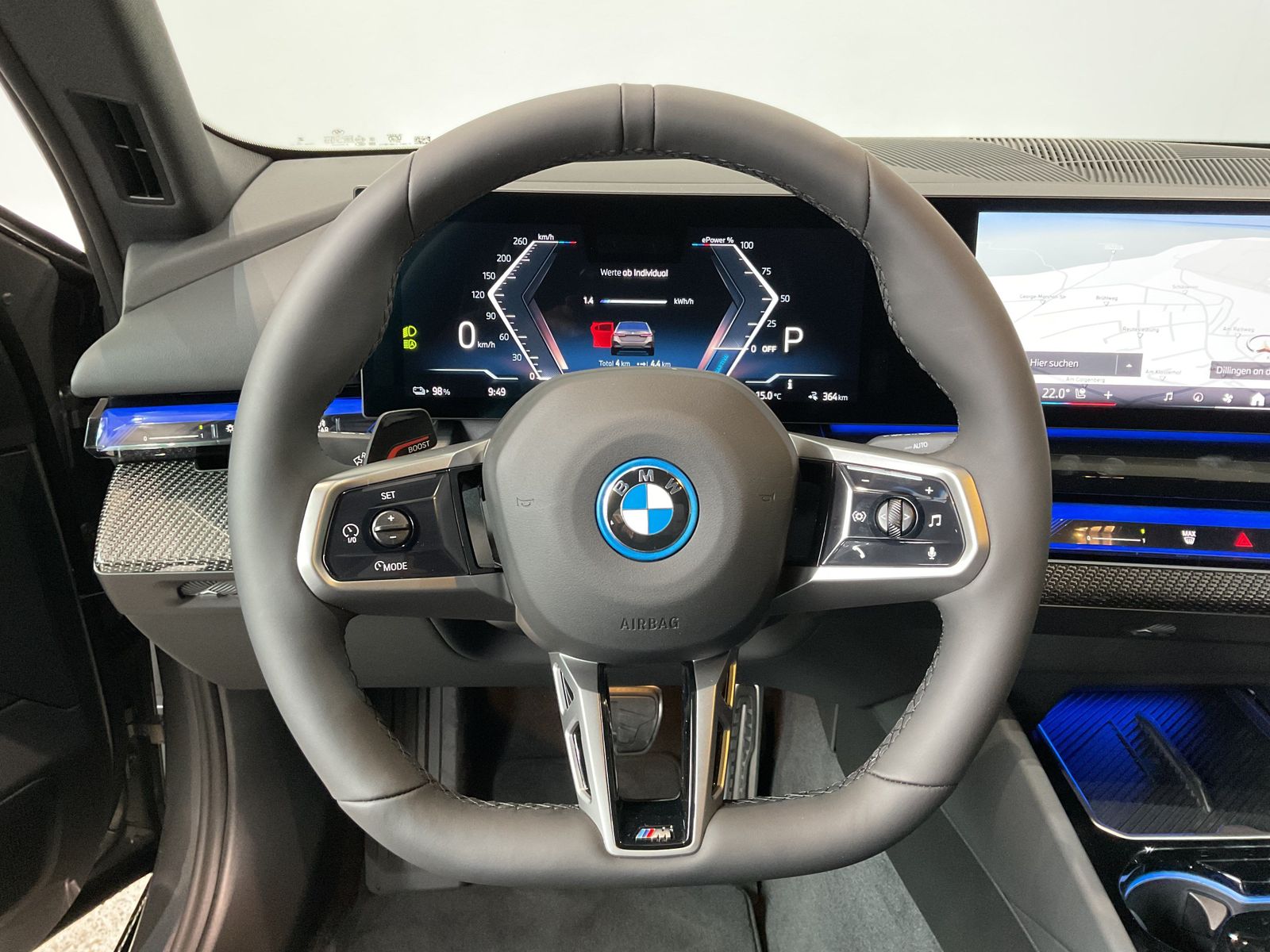 Fahrzeugabbildung BMW i5 xDrive40 *Sitzbelüftung *AHK *20" LMR DAB
