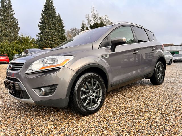 Ford Kuga Champions Edition*PANO*NAVI*4X4*KLIMA*SZG*