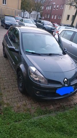 Renault Clio 1.6