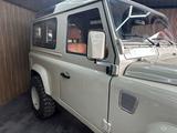 Land Rover Defender 90 TD 5 Station Wagon  - gebrauchte Land Rover Defender aus dem Jahr 2000