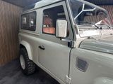 Land Rover Defender 90 TD 5 Station Wagon  - Land Rover aus 2000