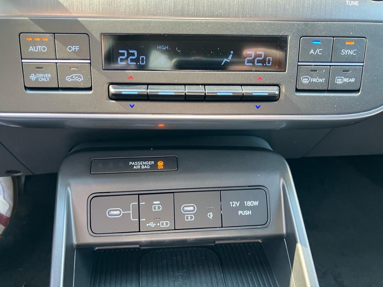 Fahrzeugabbildung Hyundai KONA PRIME SHZ*LHZ*NAVI*BOSE*PANO*