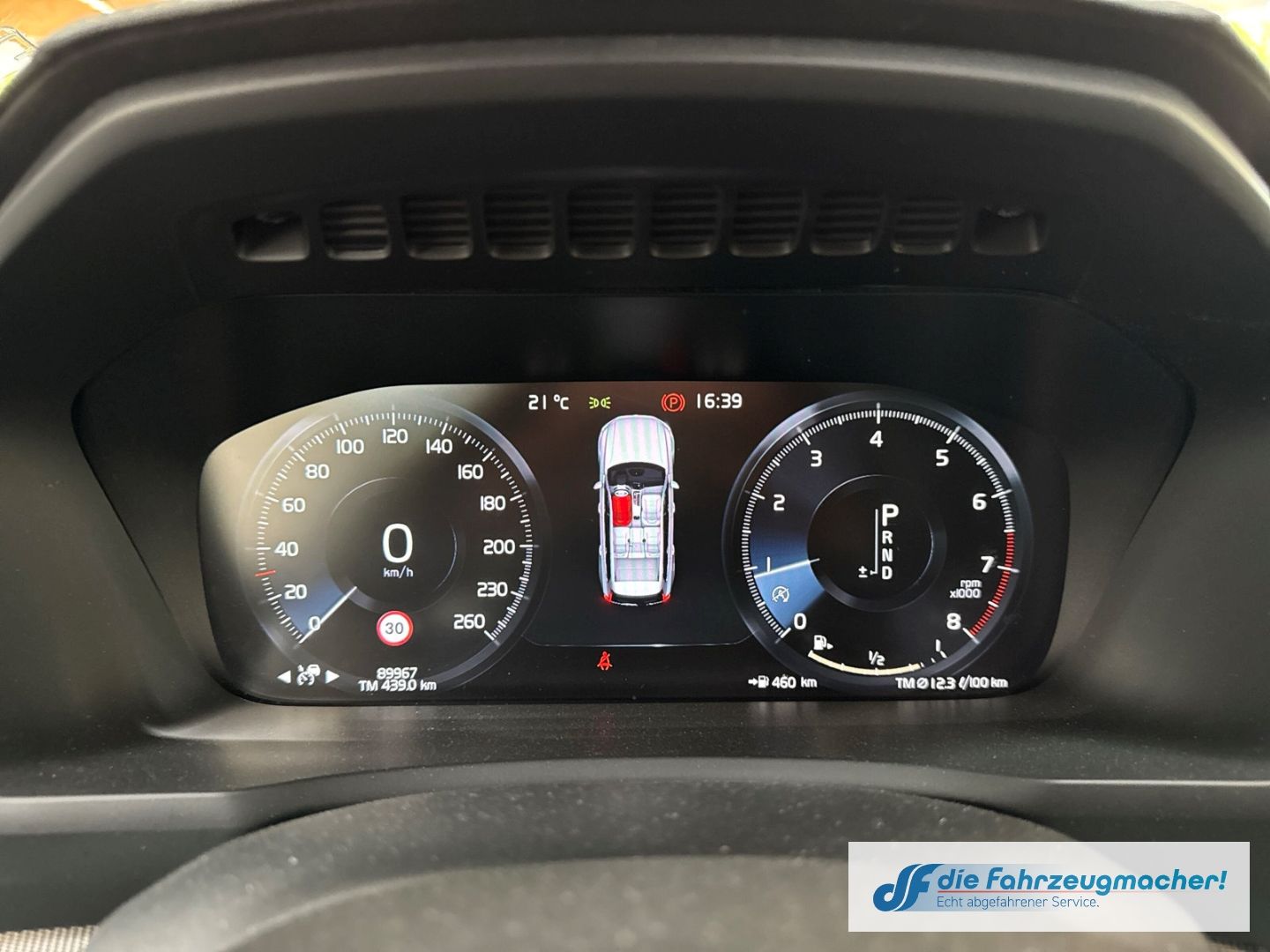 Fahrzeugabbildung Volvo XC90 R Design AWD T6 E6 HUD StandHZG Navi Leder