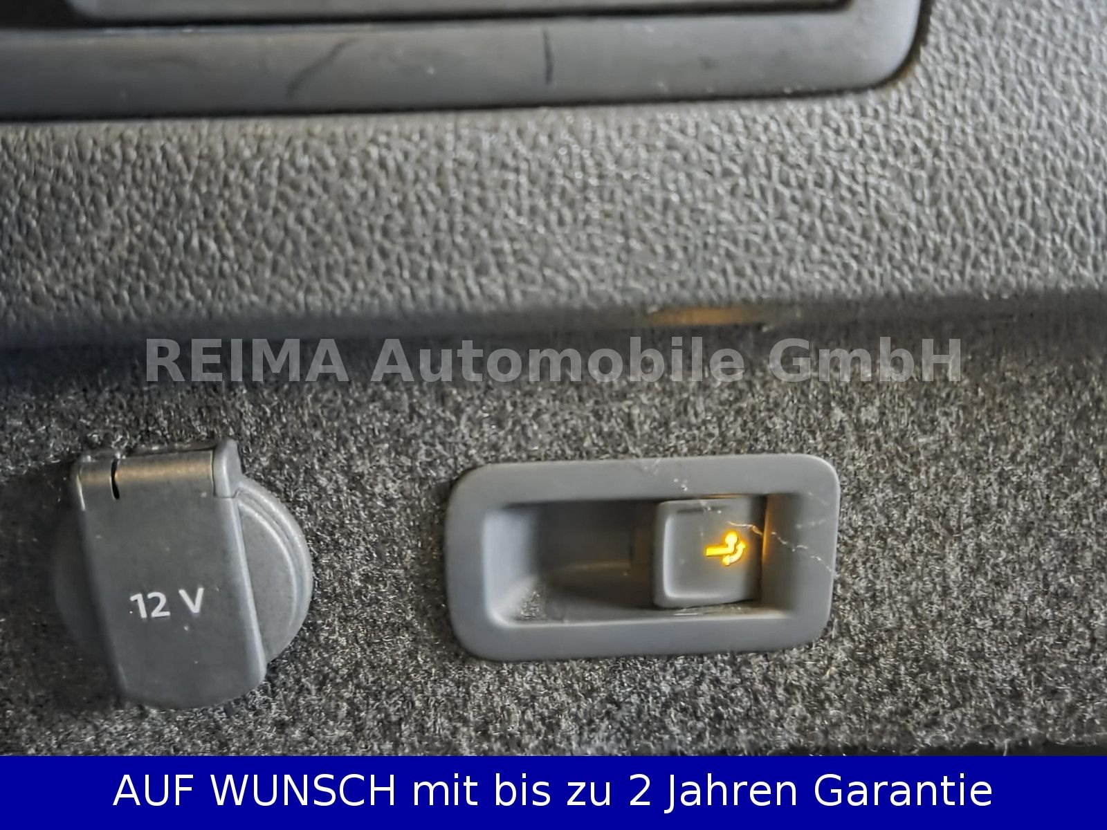Fahrzeugabbildung Volkswagen Passat Variant 1,4i GTE Hybrid, Massage, LED