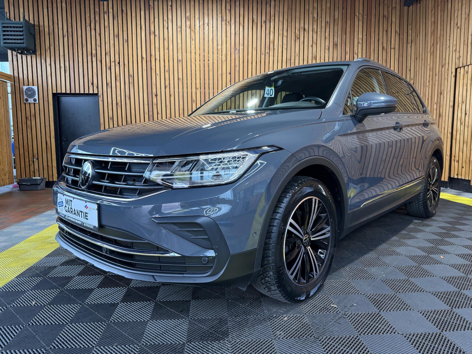 Volkswagen Tiguan 2,0 TDI Active DSG *Navi*AHK*Kam*ACC*LED