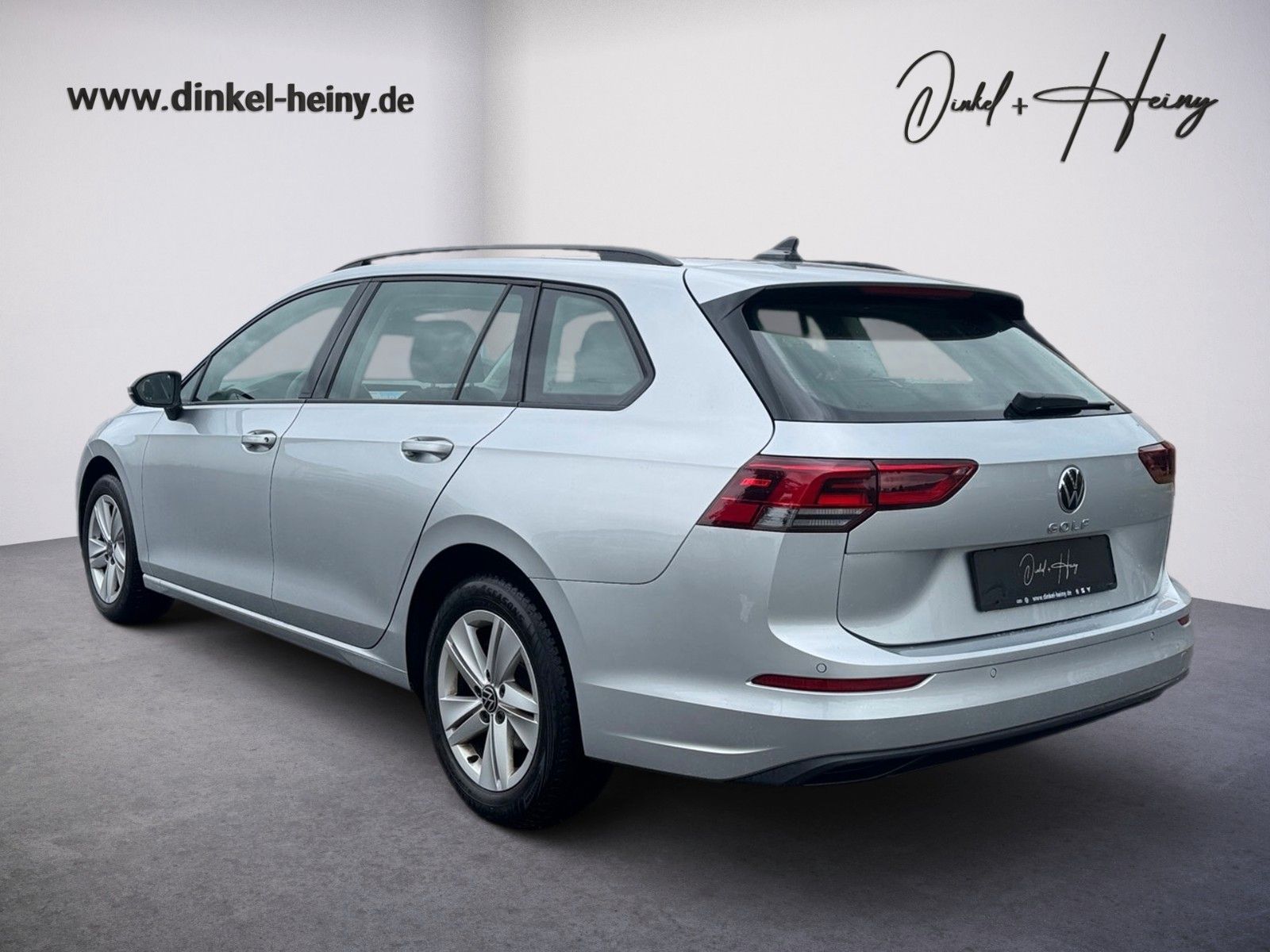 Fahrzeugabbildung Volkswagen Golf VIII Variant Life 2.0 TDI