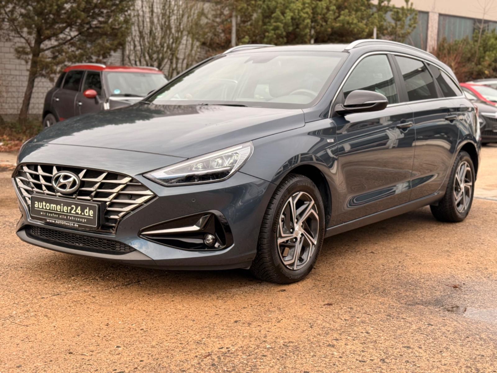 Hyundai i30 1.5 T-GDI Hybrid Advantage